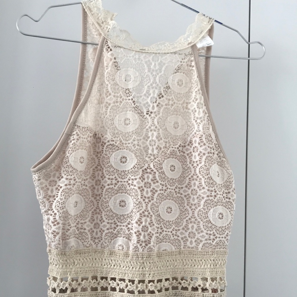 Lace floral dress size medium - Picture 4 of 10